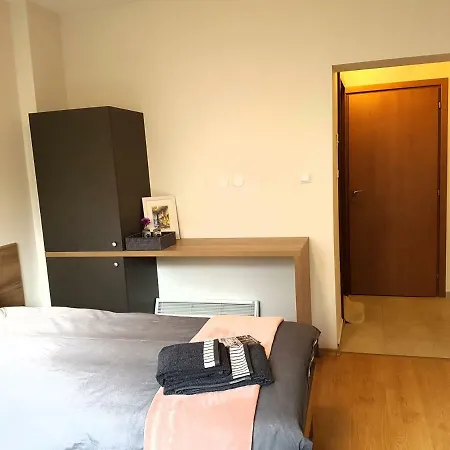 Guest Three Hills